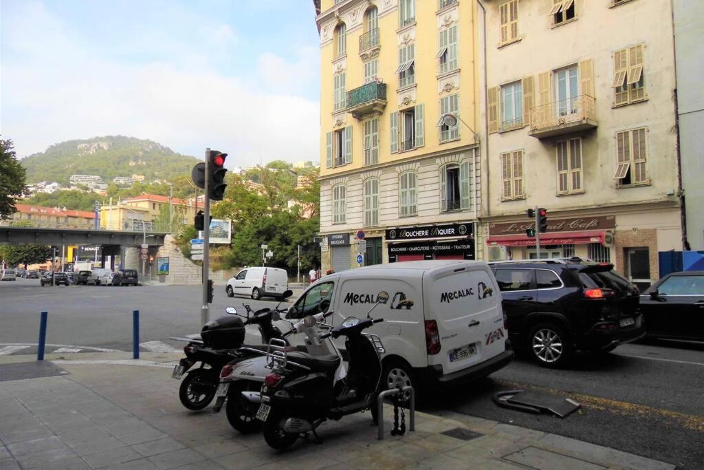 2 Spacious Bedrooms Near Riquier Station! Nice Exterior photo