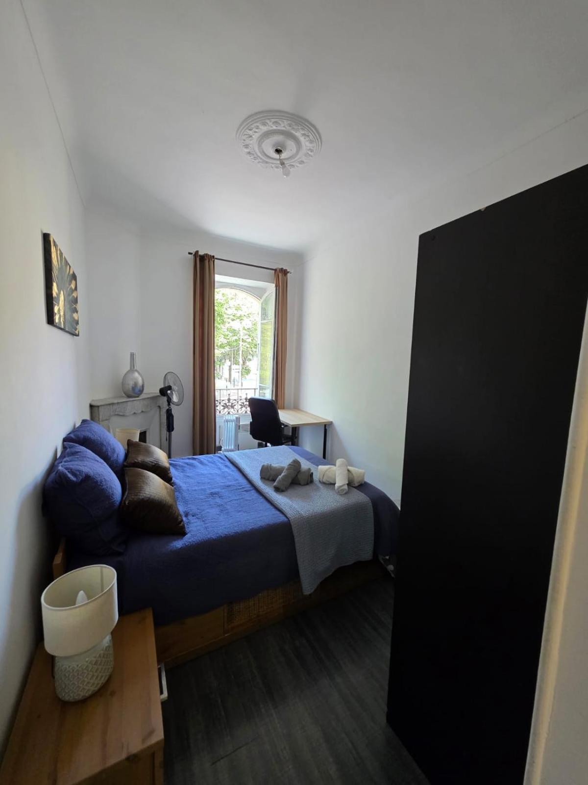 2 Spacious Bedrooms Near Riquier Station! Nice Exterior photo